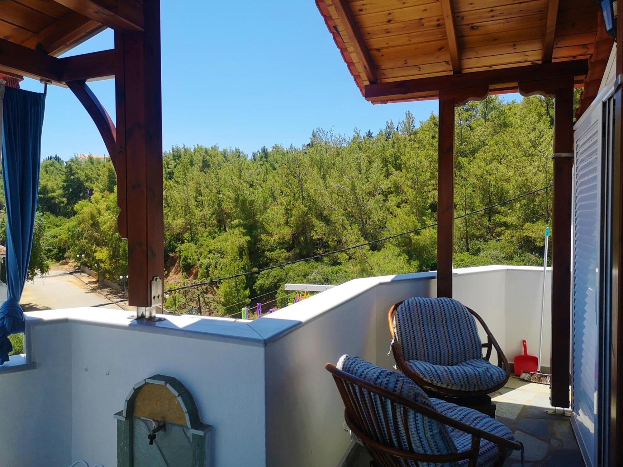 Haus Niko Apartments And Suites Nea Poteidaia Quarto foto